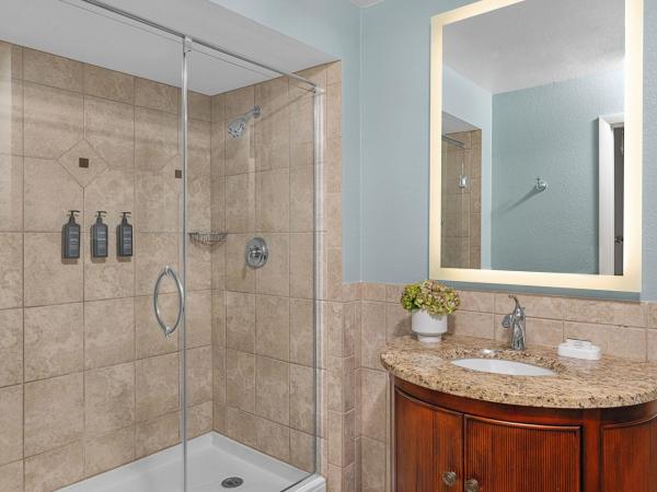 Sheraton Vistana Resort Villas, Lake Buena Vista Orlando : photo 9 de la chambre villa 2 chambres lit king-size et 2 lits simples avec balcon