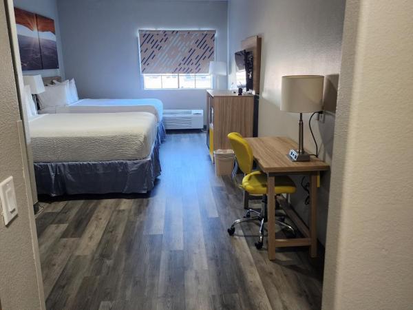 Days Inn & Suites by Wyndham Tucson/Marana : photo 7 de la chambre suite lit queen-size – non-fumeurs