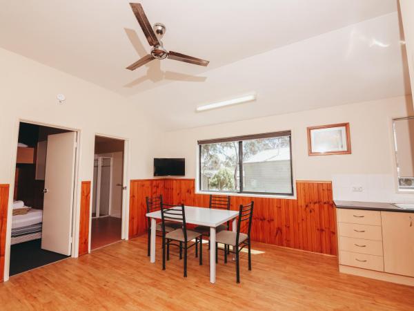 Eaglehawk Park Canberra : photo 1 de la chambre bungalow 2 chambres