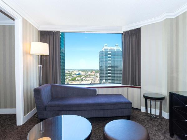Sandman Signature Edmonton Downtown Hotel : photo 4 de la chambre grande chambre premium avec 1 lit king-size - derniers Étages