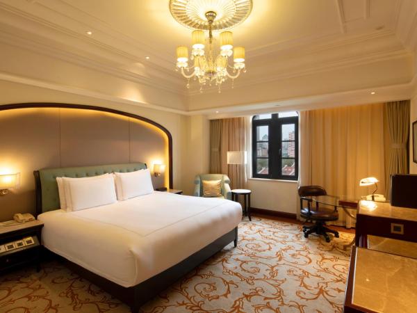 InterContinental Shanghai Ruijin, an IHG Hotel - Downtown Historic Iconic Garden Hotel : photo 1 de la chambre chambre lit king-size premium