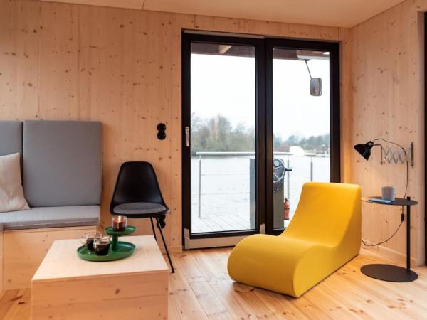 Dein Hausboot OFF für deine Auszeit in Hamburg : photo 4 de la chambre mobile home