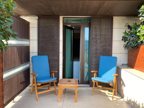 DoubleTree By Hilton Istanbul - Old Town : photo 3 de la chambre chambres lit king-size avec terrasse