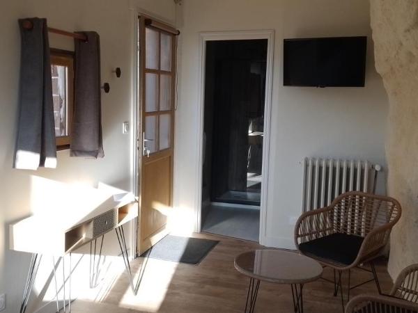 Ô 87 - chambres d'hôtes : photo 7 de la chambre chambre double avec salle de bains privative