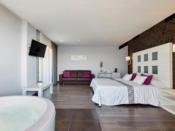 Hotel Surf Mar : photo 4 de la chambre suite supérieure - vue sur mer (2 adultes)