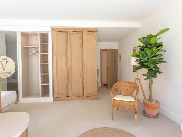 Reina Victoria Velázquez : photo 10 de la chambre suite avec balcon