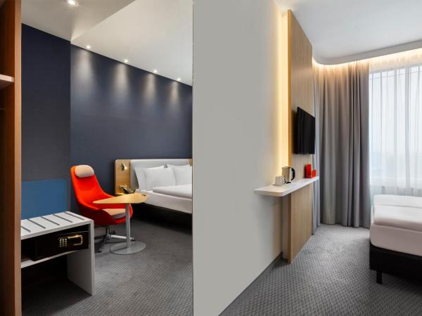 Holiday Inn Express Munich City West, an IHG Hotel : photo 3 de la chambre chambre standard lit queen-size