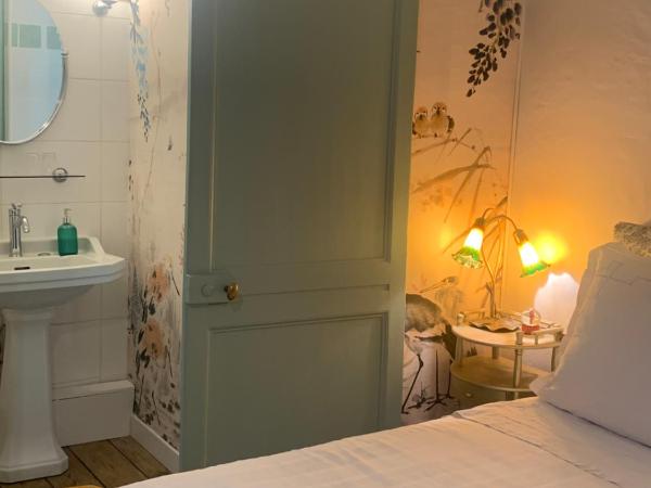 La Croix Blanche : photo 4 de la chambre chambre lit queen-size deluxe