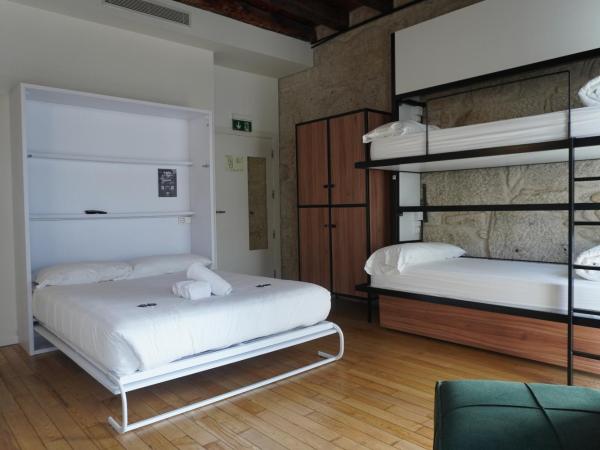 The Central House Porto Ribeira : photo 2 de la chambre chambre familiale