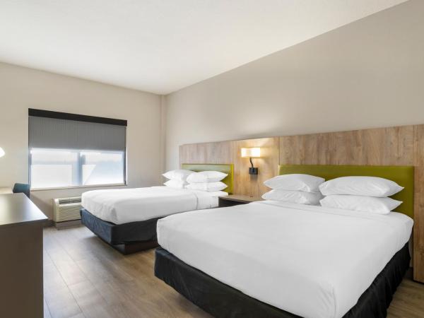 Country Inn & Suites by Radisson, Tampa Airport North, FL : photo 4 de la chambre chambre 2 lits queen-size - non-fumeurs
