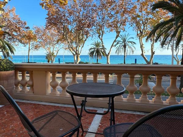 Hotel Pavillon Imperial : photo 1 de la chambre chambre double supérieure avec terrasse - vue sur mer