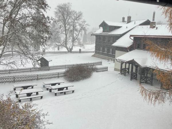 Retro Villa Maruška Kladská : photo 6 de la chambre chambre deluxe (2 adultes + 1 enfant)