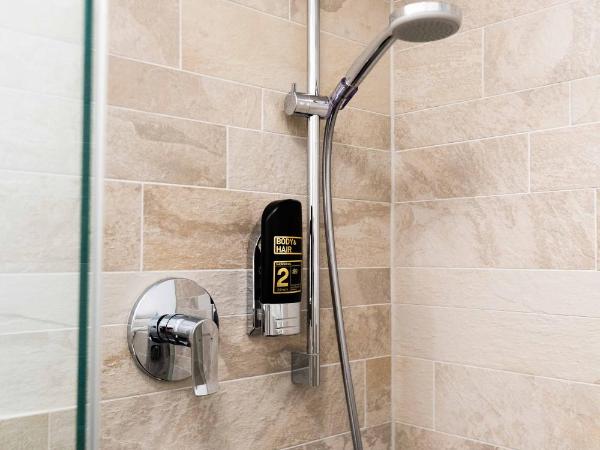 Hotel 83 : photo 9 de la chambre chambre double standard