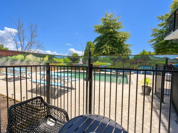 Urban Lounge Sleepery : photo 3 de la chambre chambre triple - vue sur la piscine