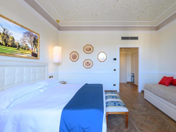 Hotel Kraft : photo 9 de la chambre chambre double ou lits jumeaux deluxe avec balcon