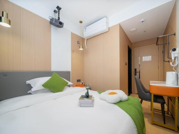 Guangzhou Yashe Hotel - Keyun Road Metro Station Pazhou Convention and Exhibition Store : photo 6 de la chambre chambre simple standard