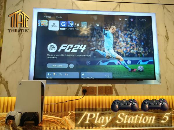 Attic Home Melaka Silverscape Residence & Jonker : photo 7 de la chambre seaview luxury penthouse - private karaoke room i pool table i ps5 i mahjong