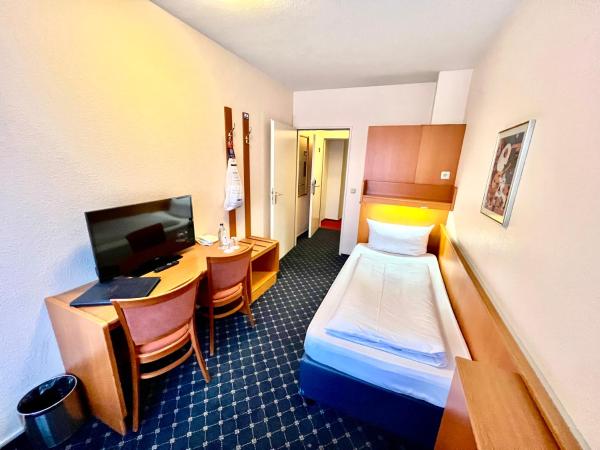 Elbbrücken Hotel : photo 5 de la chambre chambre lits jumeaux confort