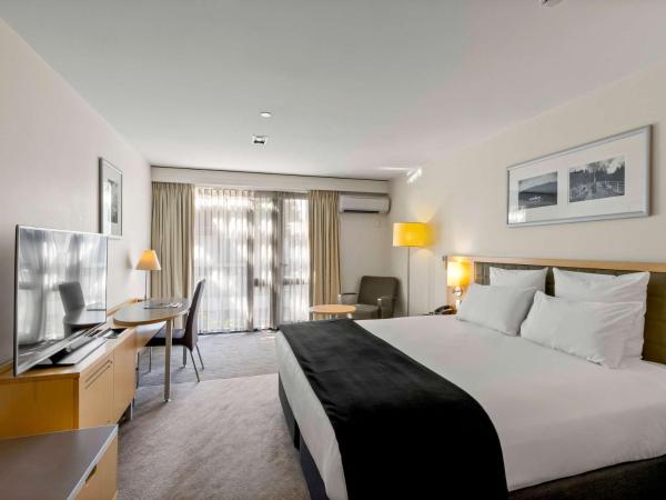 Novotel Queenstown Lakeside : photo 6 de la chambre chambre lit king-size standard