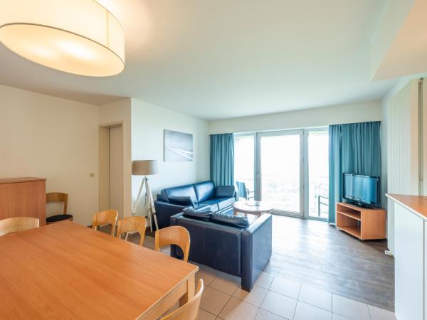 Vayamundo Oostende - Apartments : photo 2 de la chambre appartement confort xl - vue latérale sur mer