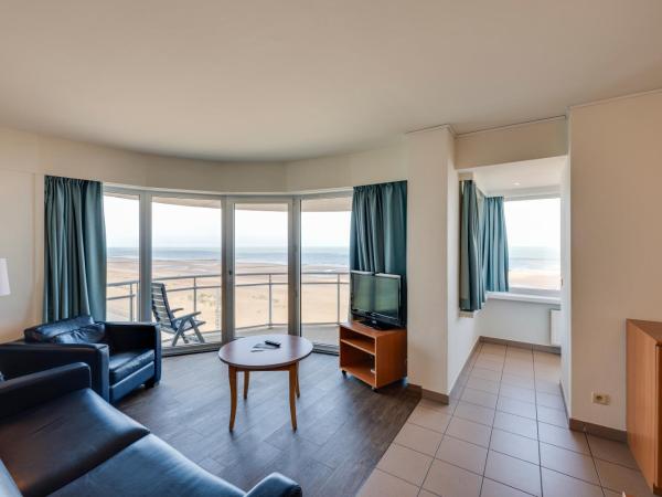 Vayamundo Oostende - Apartments : photo 4 de la chambre appartement confort 1 chambre - vue sur mer l