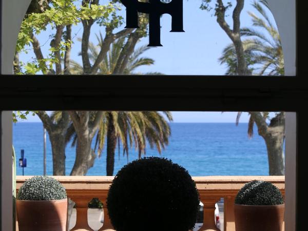 Hotel Pavillon Imperial : photo 3 de la chambre chambre double supérieure avec terrasse - vue sur mer