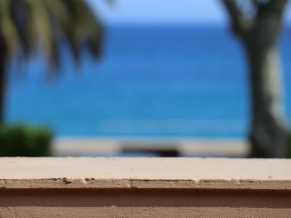 Hotel Pavillon Imperial : photo 4 de la chambre chambre double supérieure avec terrasse - vue sur mer