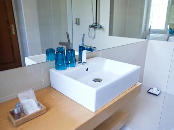 Retro Hotel Villa Ostrava : photo 6 de la chambre chambre familiale