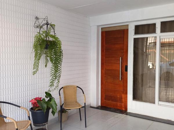 #PARADISE SUITES - TATUAPÉ : photo 1 de la chambre chambre triple avec salle de bains privative séparée