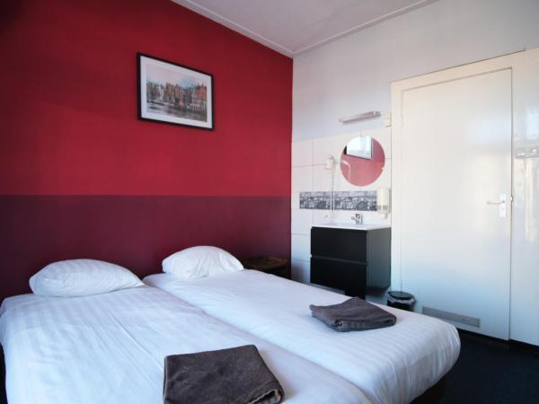 Hotel Abba : photo 3 de la chambre chambre lits jumeaux avec balcon