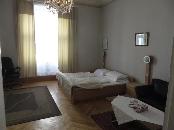 Hotel Pension Stadtpark : photo 4 de la chambre chambre triple