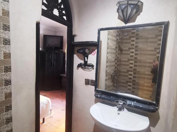 Ryad Laârouss : photo 4 de la chambre chambre triple standard