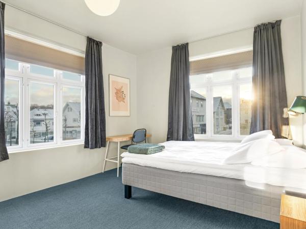 Central Guest House - Bedroom with private Bathroom : photo 4 de la chambre chambre double avec salle de bains privative