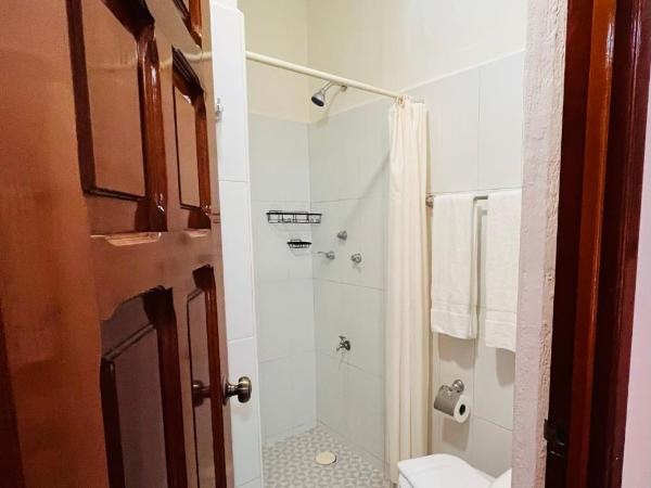 Casa Tres Colibries : photo 10 de la chambre chambre lits jumeaux standard