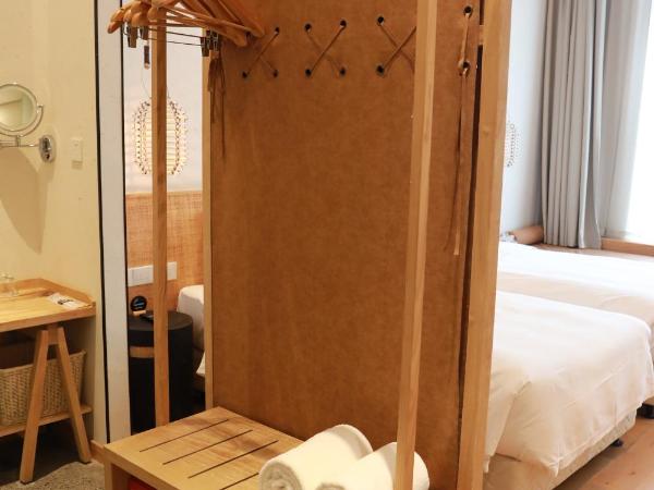 Shanghai Pudong Airport Moonlo Hotel - Pet Friendly : photo 5 de la chambre chambre lits jumeaux