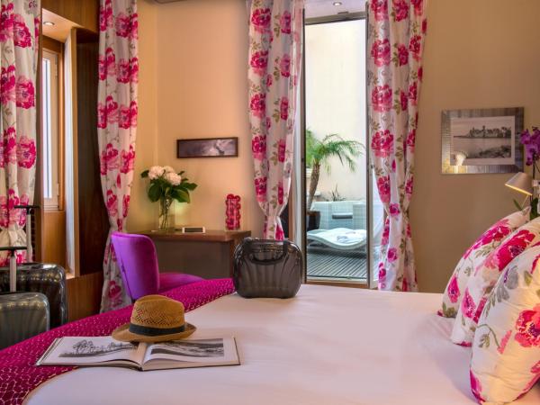 Hotel Beau Rivage : photo 1 de la chambre chambre double ou lits jumeaux avec terrasse