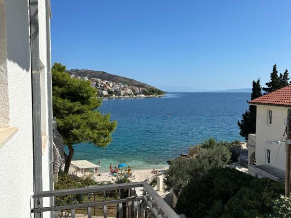 Villa Aequum : photo 7 de la chambre chambre double avec balcon - vue sur mer