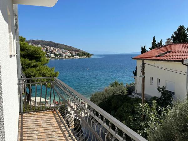 Villa Aequum : photo 6 de la chambre chambre double avec balcon - vue sur mer