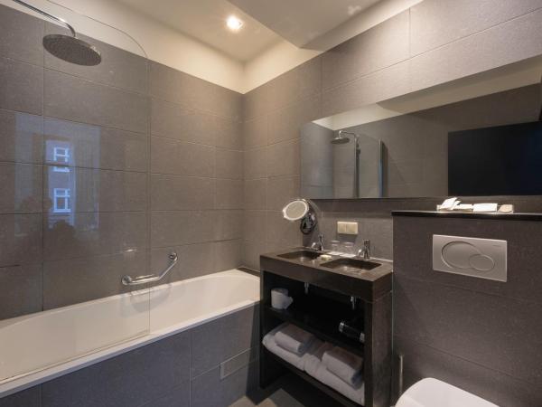 Catalonia Vondel Amsterdam : photo 4 de la chambre chambre double exécutive