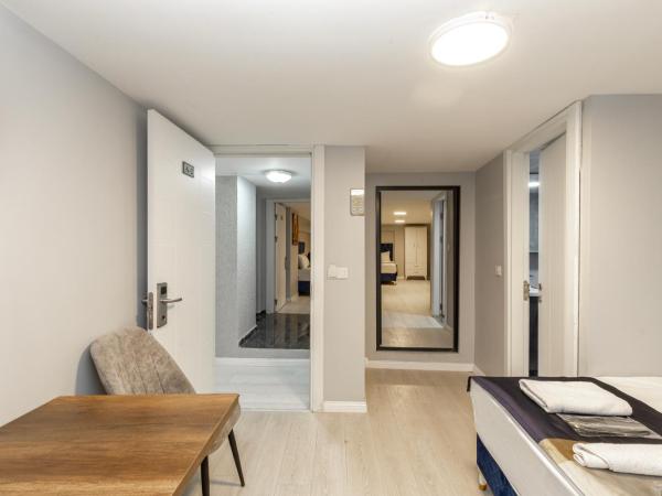 Sirkeci Grand Family Hotel & SPA : photo 9 de la chambre 2 chambres doubles communicantes