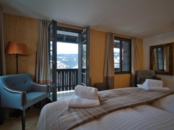 Eiger View Alpine Lodge : photo 6 de la chambre chambre double deluxe avec balcon - vue sur eiger