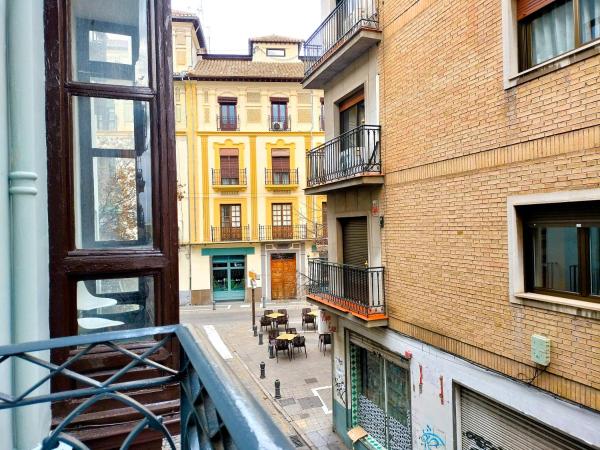 Casual Ilbira Granada : photo 8 de la chambre chambre double ou lits jumeaux avec balcon