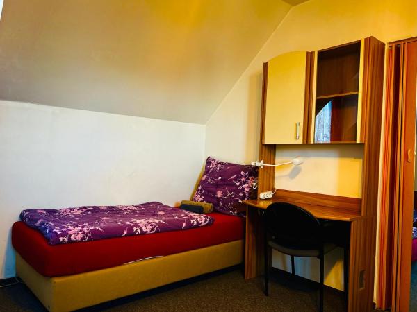 Penzion Chaloupka : photo 8 de la chambre two-bedroom suite (5 adults)