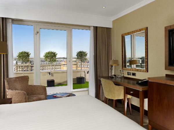 DoubleTree by Hilton London Victoria : photo 10 de la chambre chambre lit king-size premium