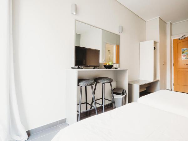 Athens Studios : photo 5 de la chambre studio urbain avec balcon - vue sur rue