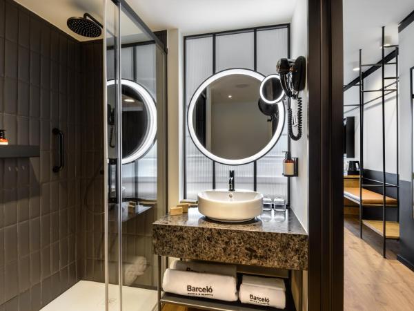 Barceló Warsaw Powiśle : photo 6 de la chambre suite junior