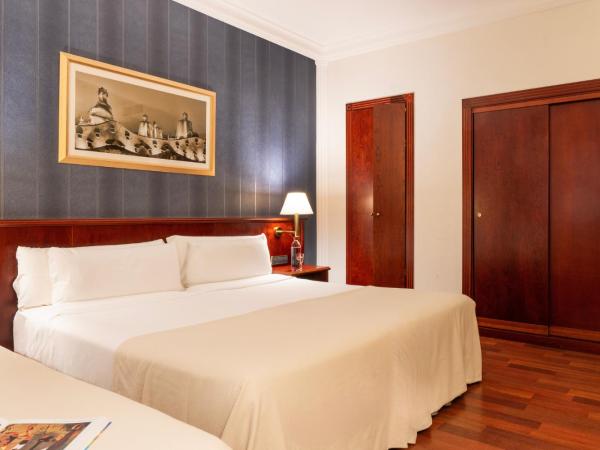 El Avenida Palace : photo 1 de la chambre chambre triple standard