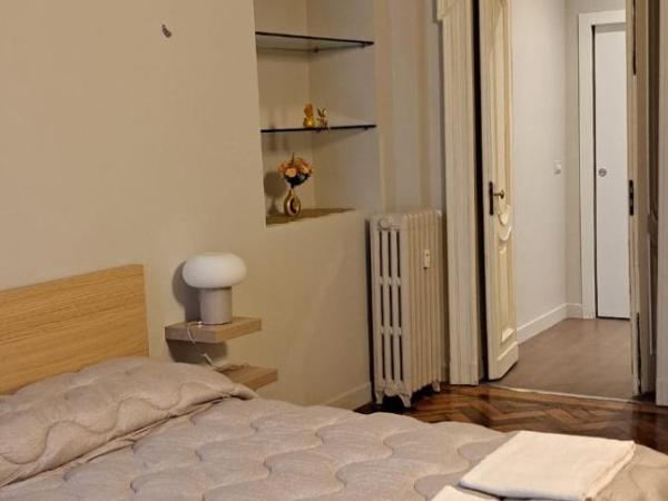 Loca : photo 2 de la chambre grande chambre double