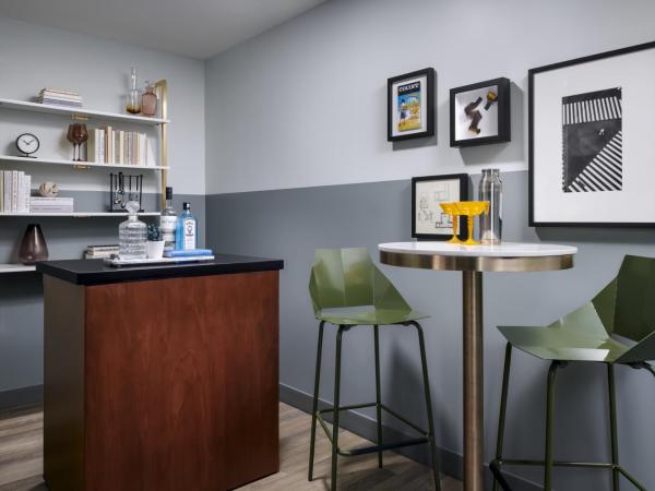 The Darwin Hotel : photo 2 de la chambre bar suite