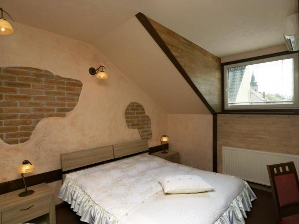 Família Vendégház : photo 6 de la chambre chambre double ou lits jumeaux